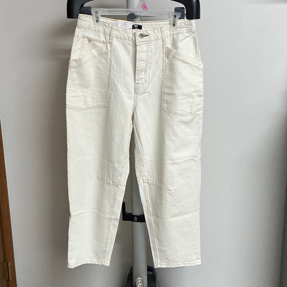Frye Women's Utility Barrel Jeans Color Bone, Sz 8 NWT